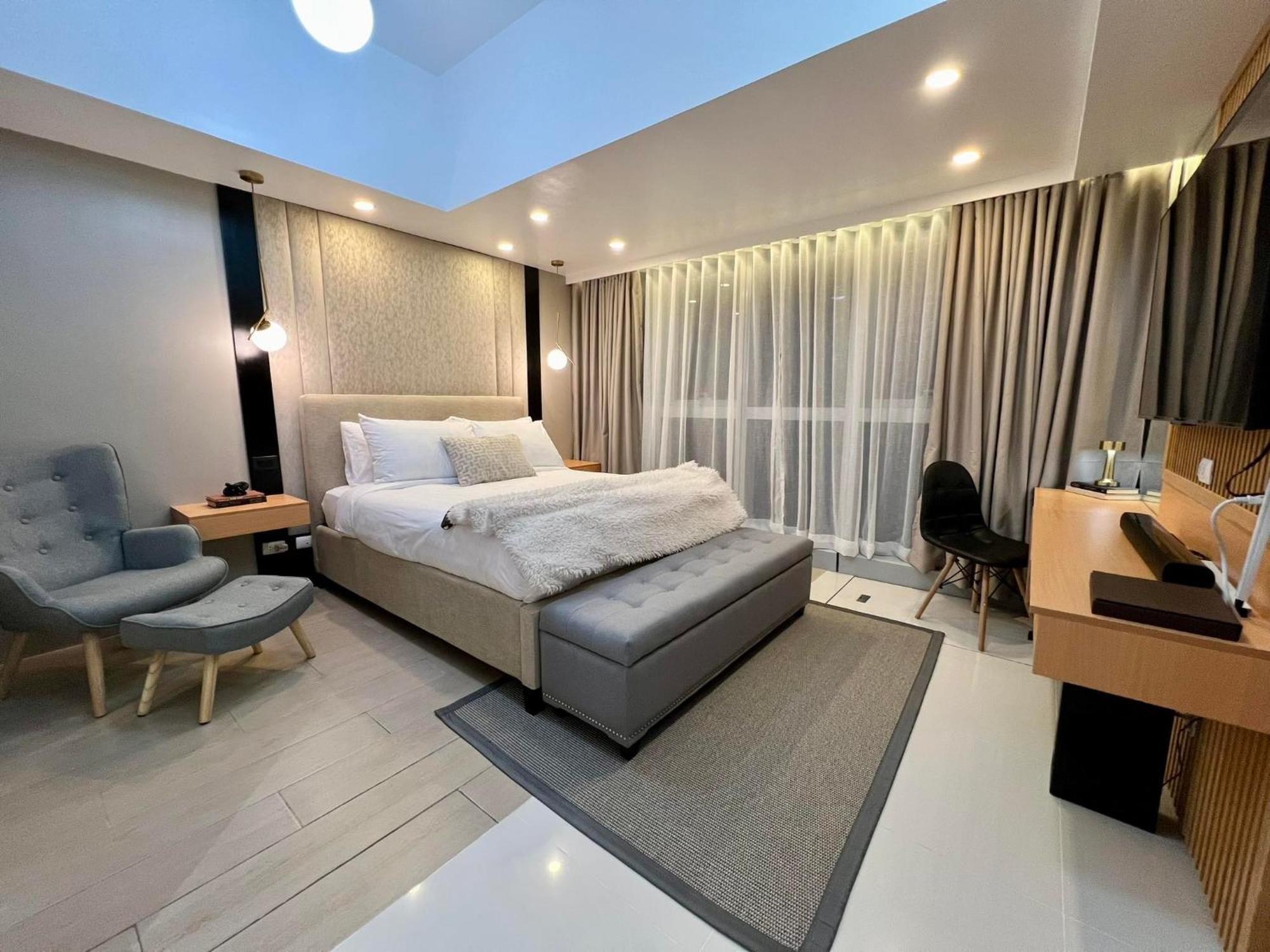 Hotel Vibe Condo At Uptown Parksuites Bgc Тагіг Екстер'єр фото